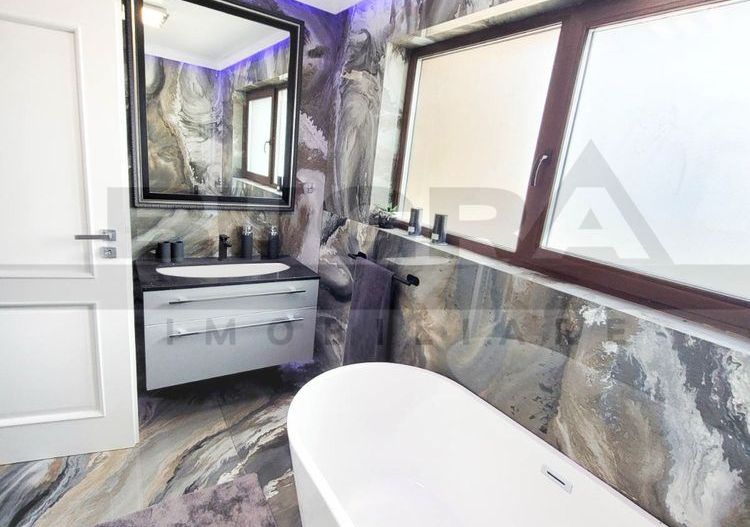 Duplex modern, 4 camere, 165mp utili, piscina, Gruia - Poză 7