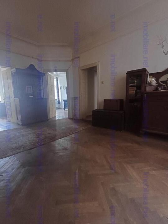 Armeneasca // Cladire cu regim mic // Camere inalte - Poză 3