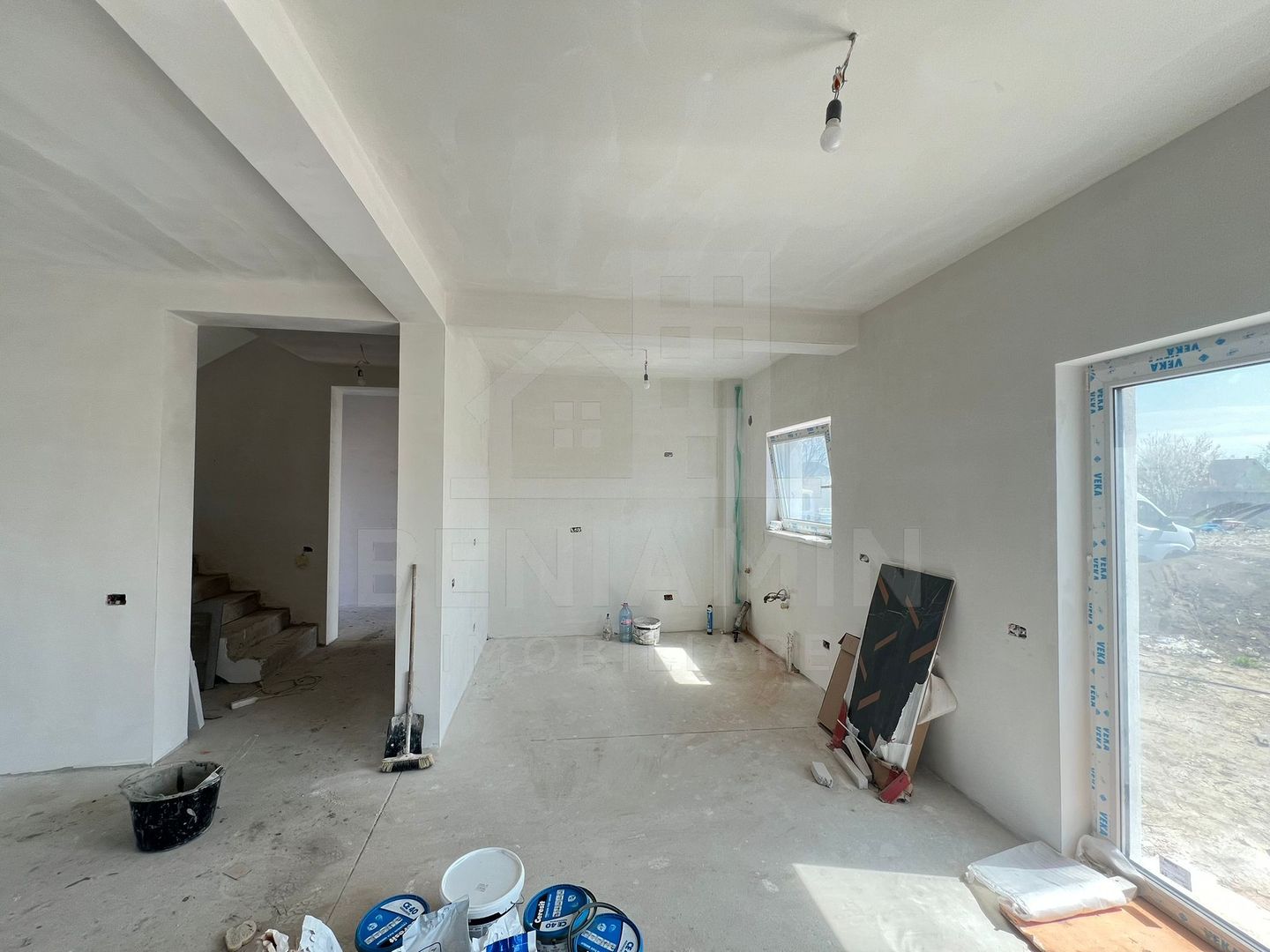 Casa-5 camere-P+1+P-147mp utili-600mp teren-Utilitati-Sanpetru - Poză 6