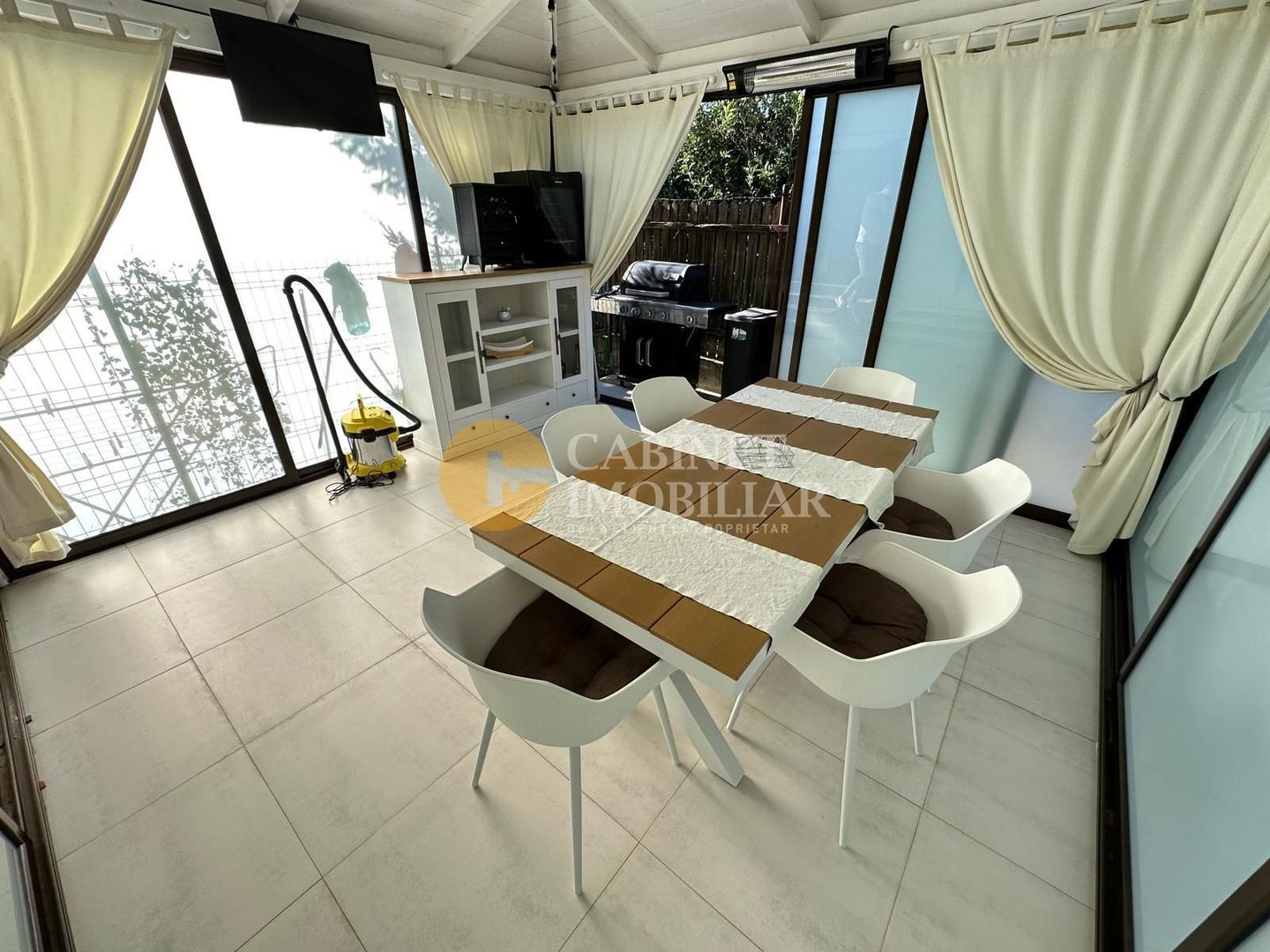 APARTAMENT 2 CAMERE - 122mp CU TERASA SI GRADINA - VALEA LUPULUI - Poză 11