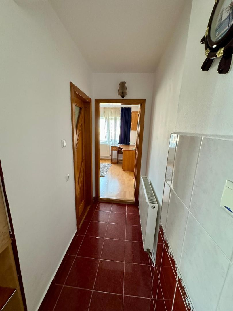 Apartament cu 2 camere de inchiriat in zona Cetate Alba Iulia - Poză 2