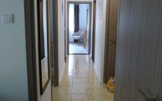 Apartament 3 camere prima inchiriere balcon inchis zona Vasile Aaron - Poză 8