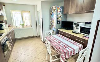 Apartament 3 camere, 72 mp utili, etaj 4/4 – Str. Negru Vodă, cu garaj - Poză 8