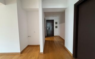 3 CAMERE| UPGROUND - Poză 7