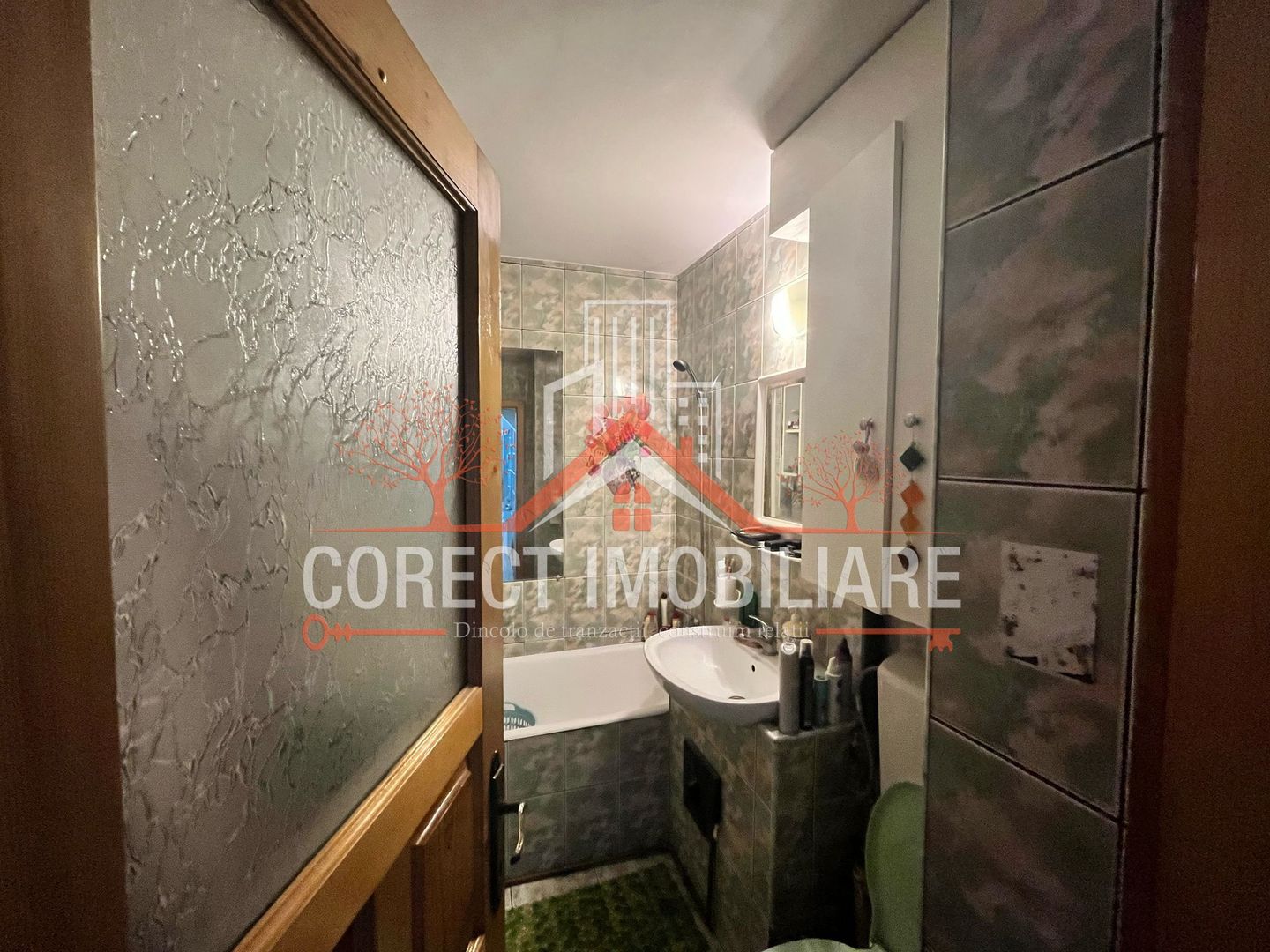 Apartament 2 camere, semidecomandat- 62.000 EURO - Poză 8