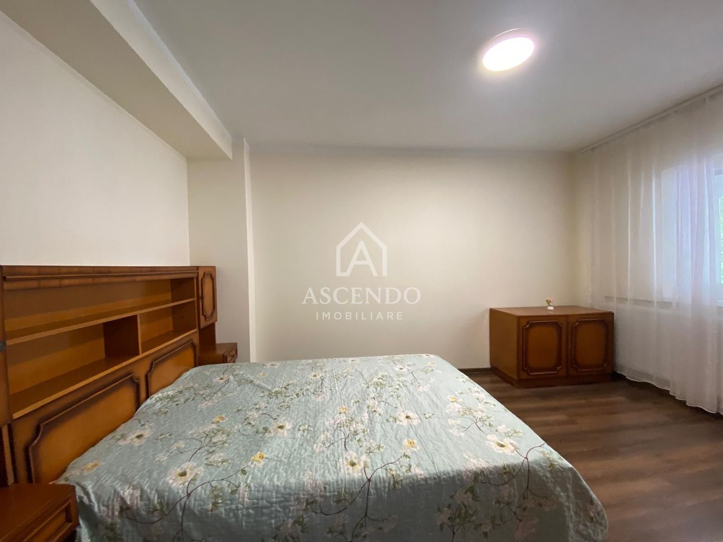 Apartament 4 camere | Etaj 1 | Bulevard principal | Alexandria - Poză 20