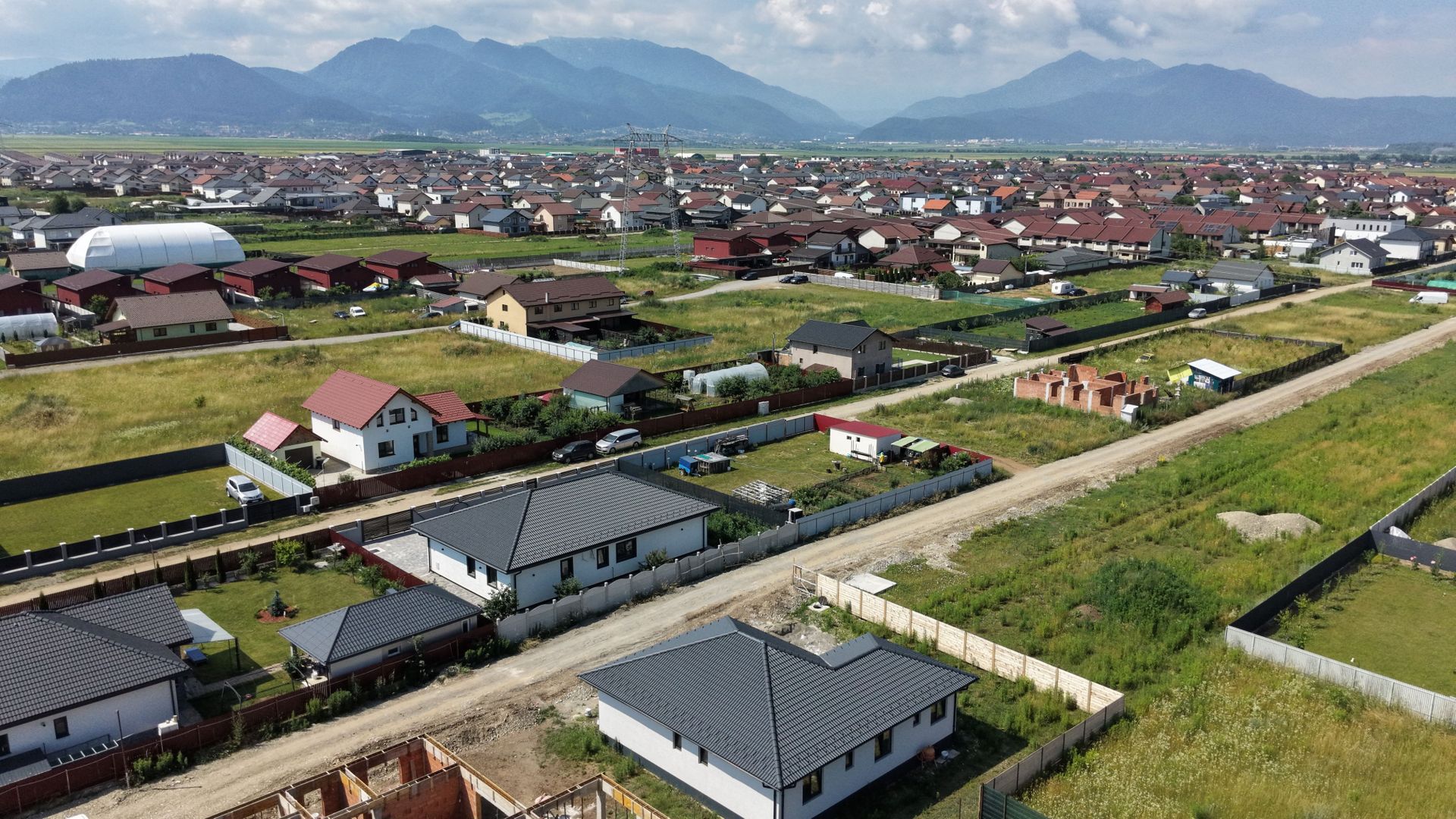 Casă pe parter de vânzare în cartierul Izvor - Poză 7