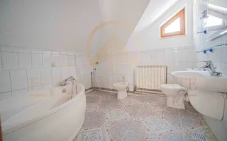 Vila premium ultracentrala, fara vecini, teren 377 mp, garaj! - Poză 35