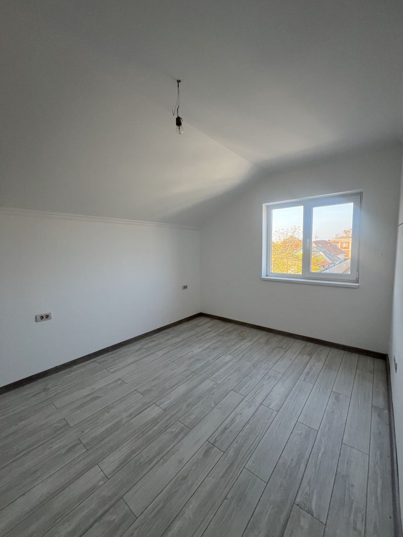 Vila Tip Duplex P+M spatioasa - pret bun - Poză 15