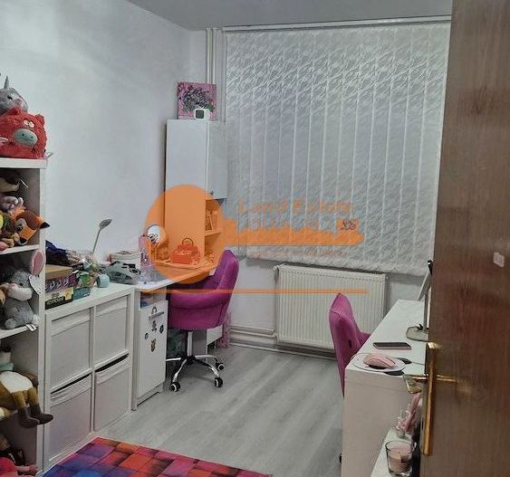 4 Camere in zona Crangasi ( Centrala Proprie-10 Minute de Metrou ) - Poză 1