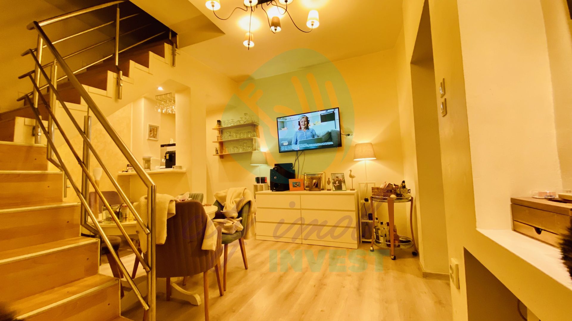 Apartament cu confort de casa si curte - Poză 3