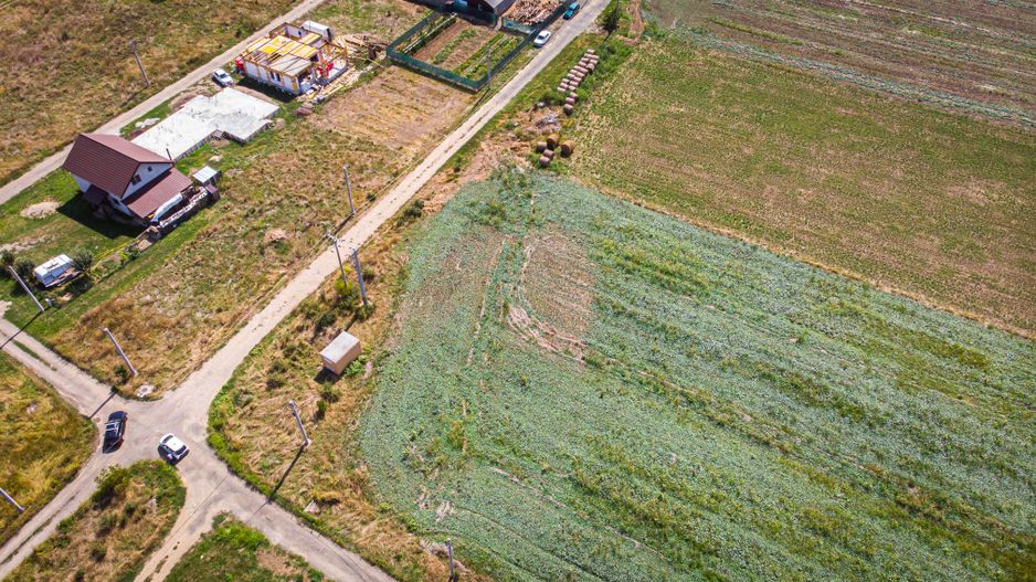 Teren intravilan în Vladimirescu - Poză 3