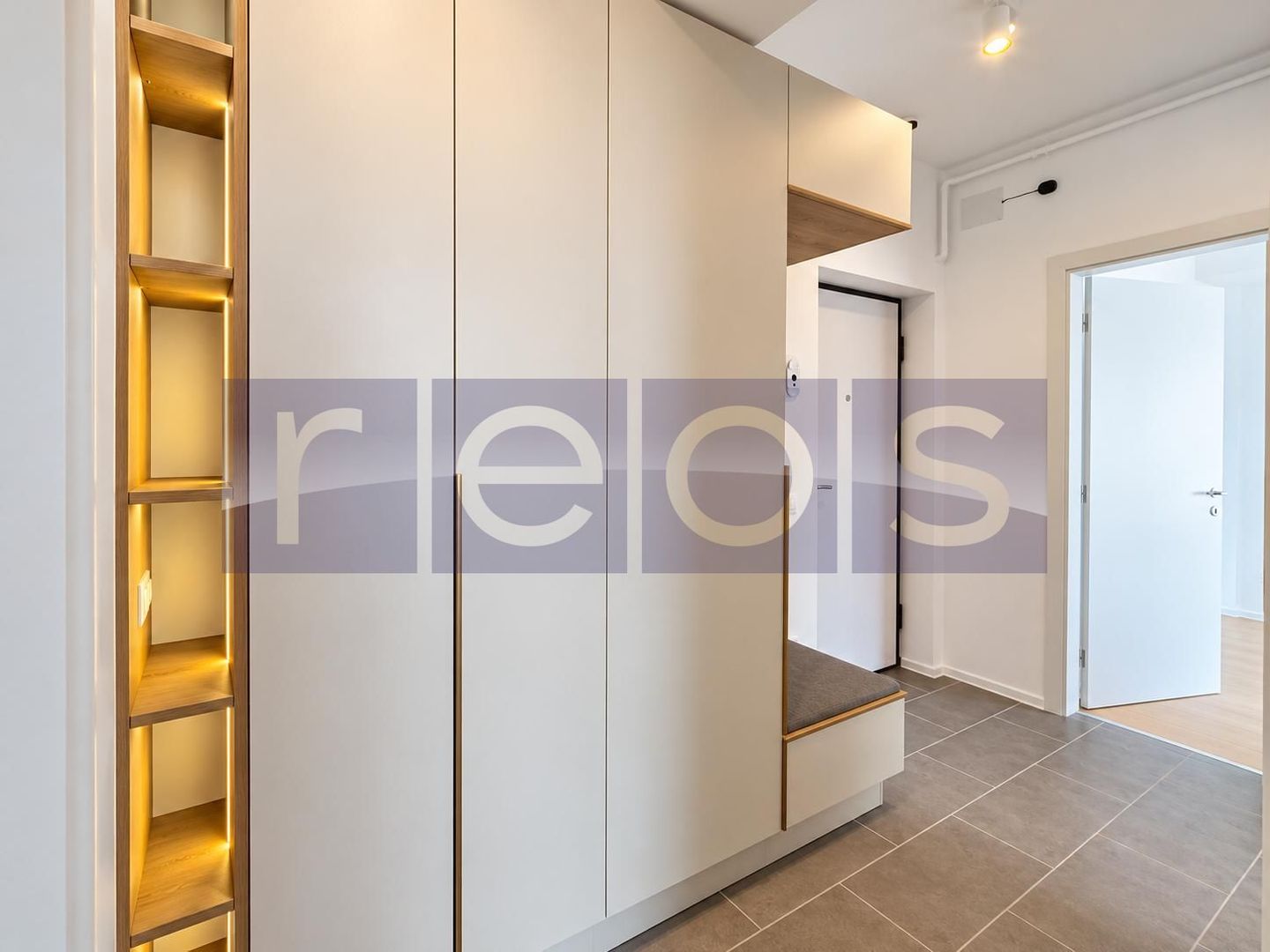 VANZARE APARTAMENT PREMIUM | 2 CAMERE 52MP | PARCARE | MOBILAT-UTILAT - Poză 11