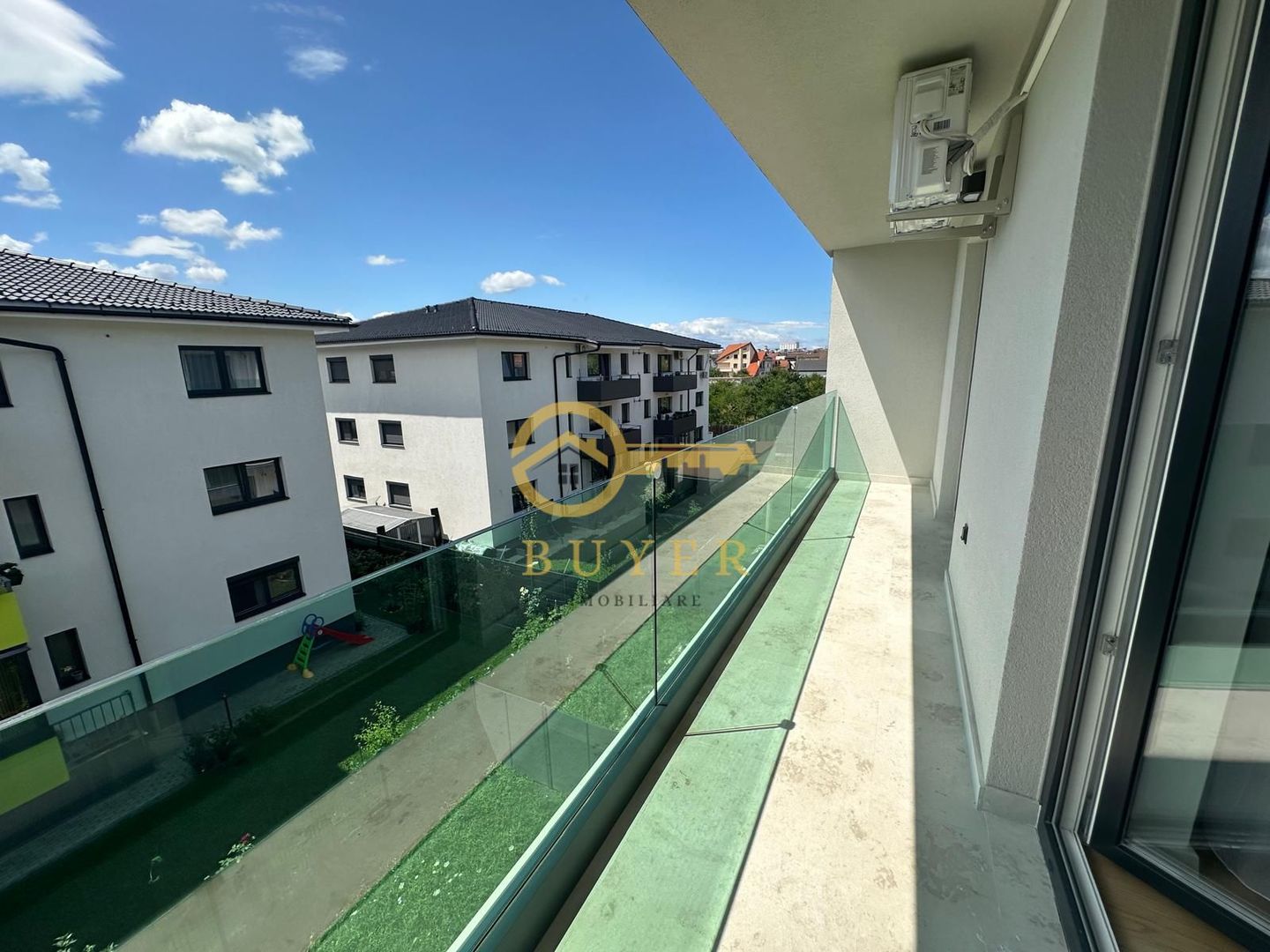 Apartament modern cu 2 camere in Selimbar- Balcon si loc de parcare - Poză 7