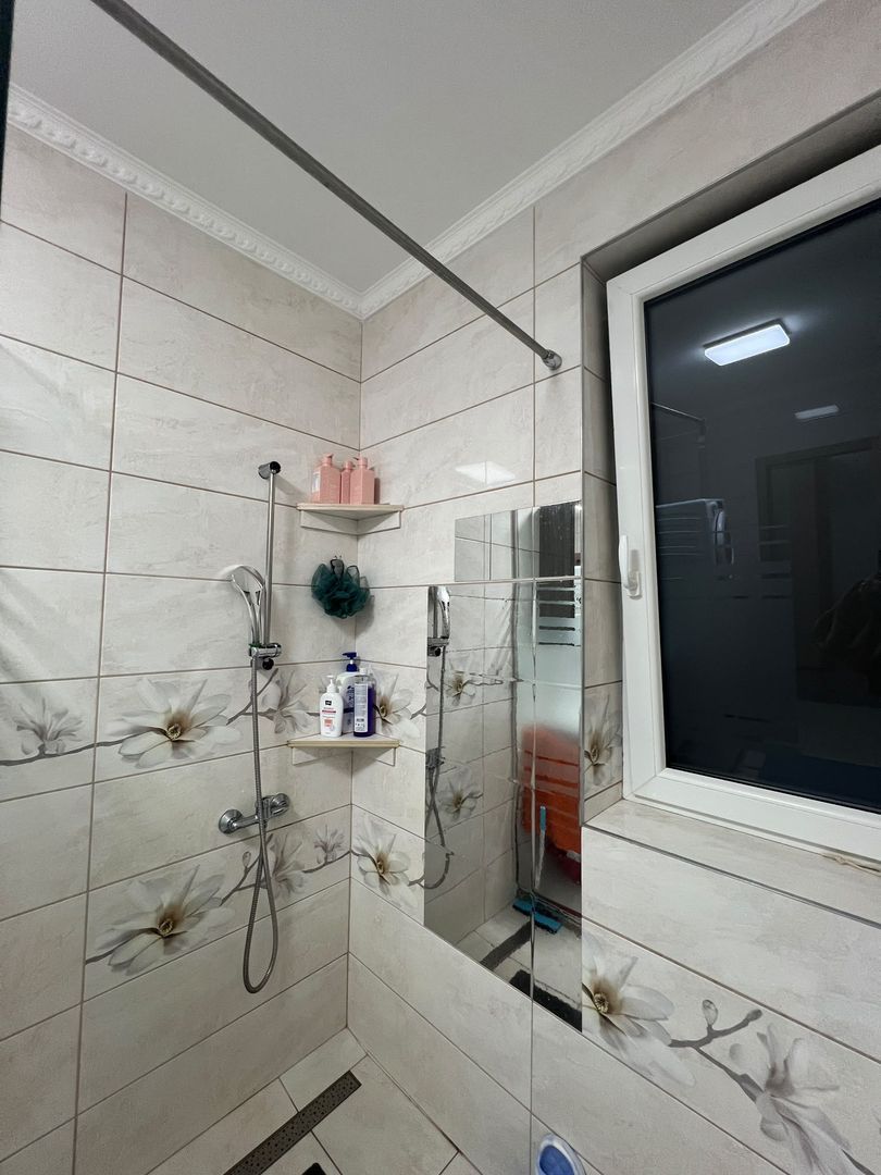 Apartament 3 camere,  decomandat - Poză 20