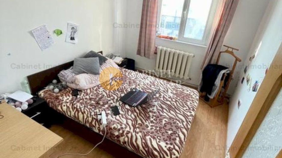 Apartament cu 3 camere - Bloc Fara Risc - Mobilat/Utilat - Baza 3 - Poză 2
