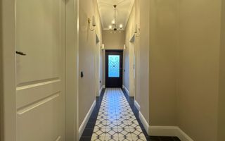 Oportunitate investitie – Ideal activitati profesionale! Semicentral! - Poză 1