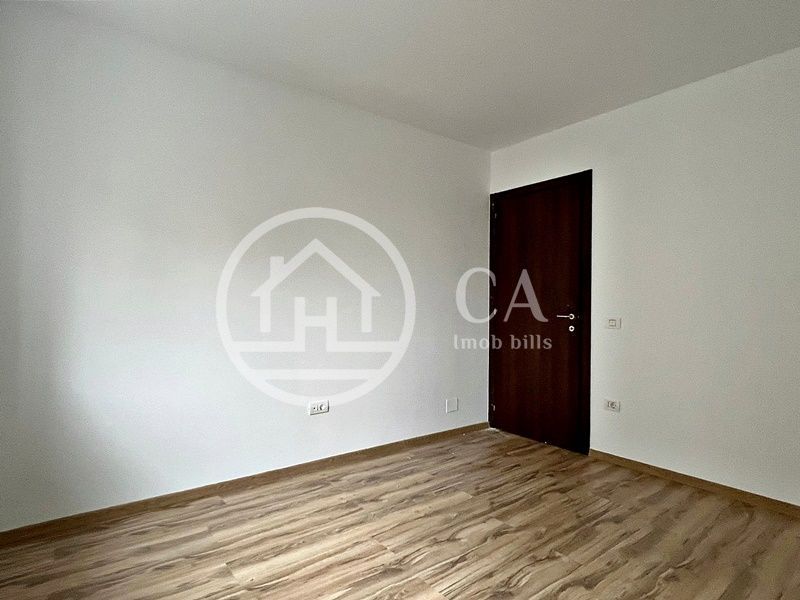 Apartament de vânzare cu 3 camere în zona Nufărul, Oradea - Poză 5