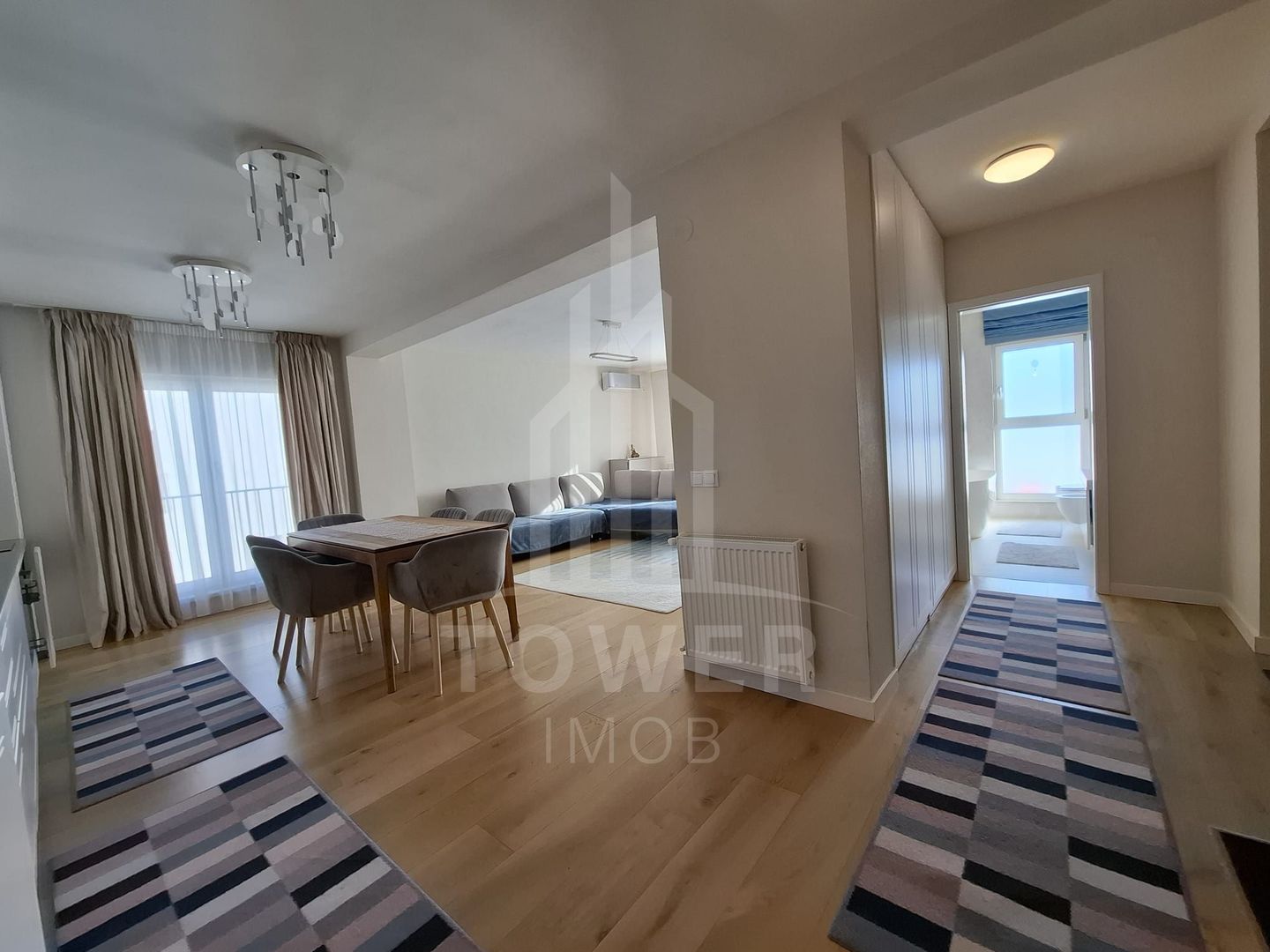 Penthouse de vânzare – finisaje premium, terasă generoasă - Poză 1