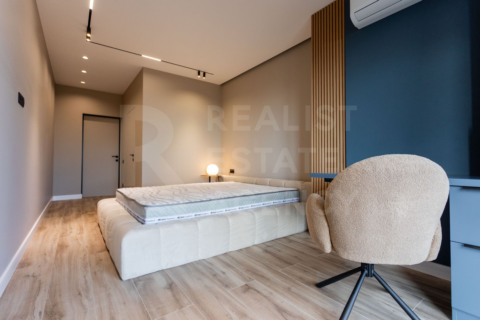 Vânzare, apartament, 3 odăi + terasă, str. Teatrală, Centru - Poză 15