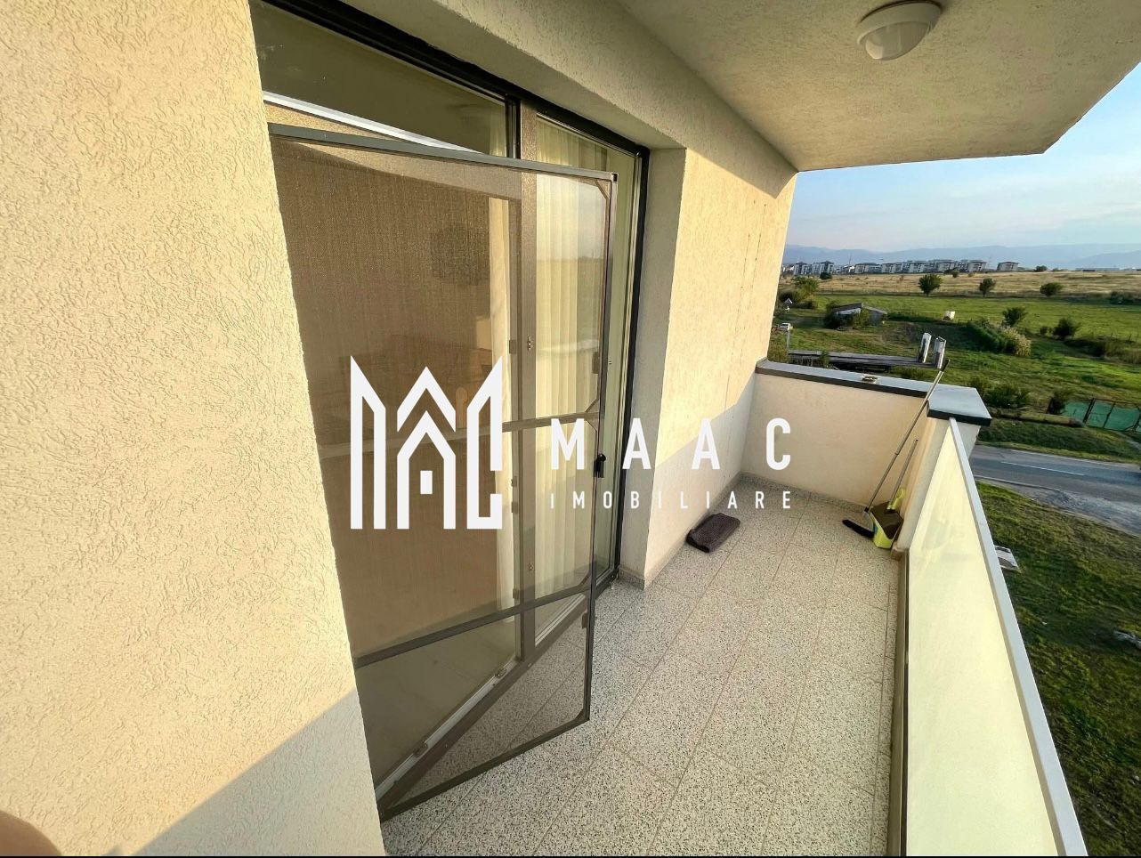 Apartament 3 camere |  Etaj 3 | Lift  |  Calea Șurii Mici - Poză 10