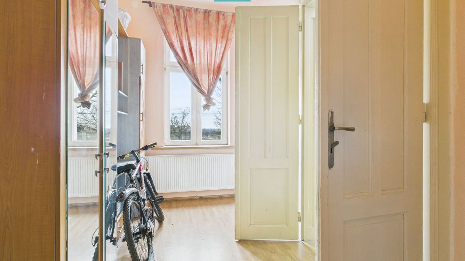 CONAC IMPRESIONANT ÎN GHIOROC - Poză 36