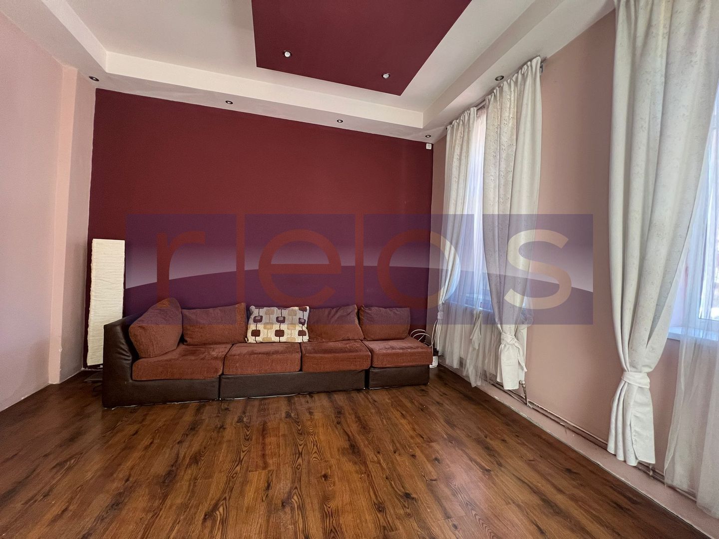 VANZARE 3 CAMERE | ZONA COSBUC - Poză 2