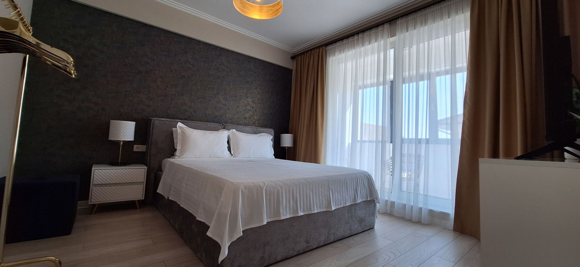 Apartament mobilat si utilat cu 2 locuri de parcare - Poză 14