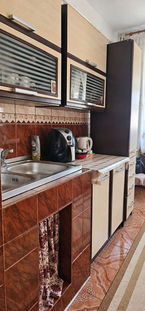 Exclusivitate - Apartament 2 camere IC Frimu - 57 mp, 2 balcoane, etaj 3 - Poză 8