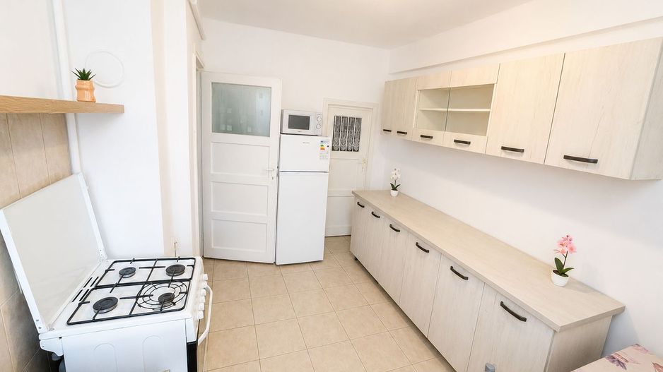 Apartament 2 camere decomandate | Ultracentral | Etaj 1 | P-ta Mihai Viteazu - Poză 5