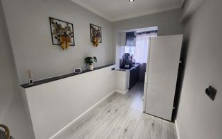 De vanzare garsoniera, decomandata, super finisata, Cetate - Poză 5