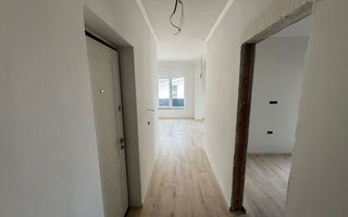 Apartament cu 4 camere / Terasa 30 mp - Poză 5