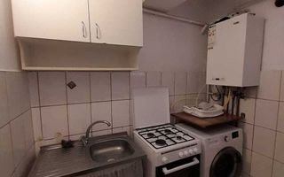 Garsonieră de închiriat în Tudor Vladimirescu, campus universitar lângă Iulius Mall - Poză 3