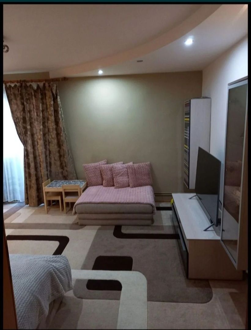 Apartament 3 Camere, Zona Aradului, Mobilat si Utilat Complet, 2 Bai, 3 Balcoane - Poză 2