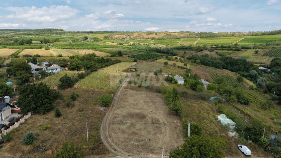 Teren pentru construcții – 11 ari în Scoreni, r-nul Strășeni - Poză 4