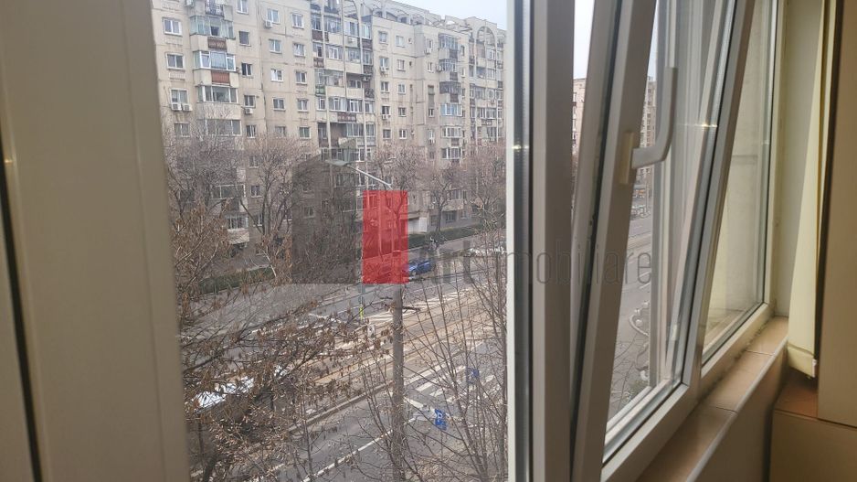 Apartament 3 camere decomandat - Poză 8