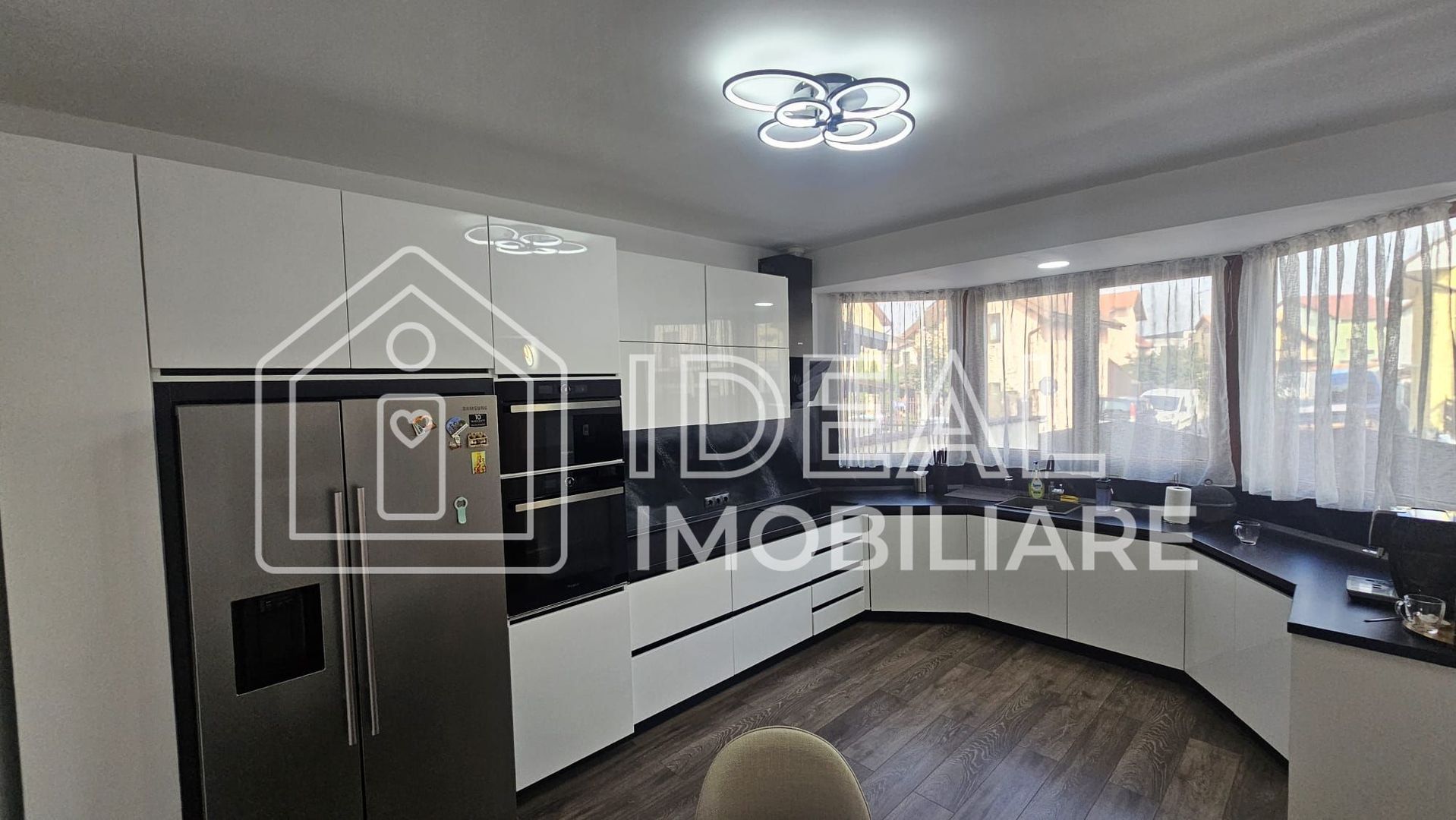 Casă individuală cu 4 camere, complet mobilata, in Cartierul Tineretului - Poză 5