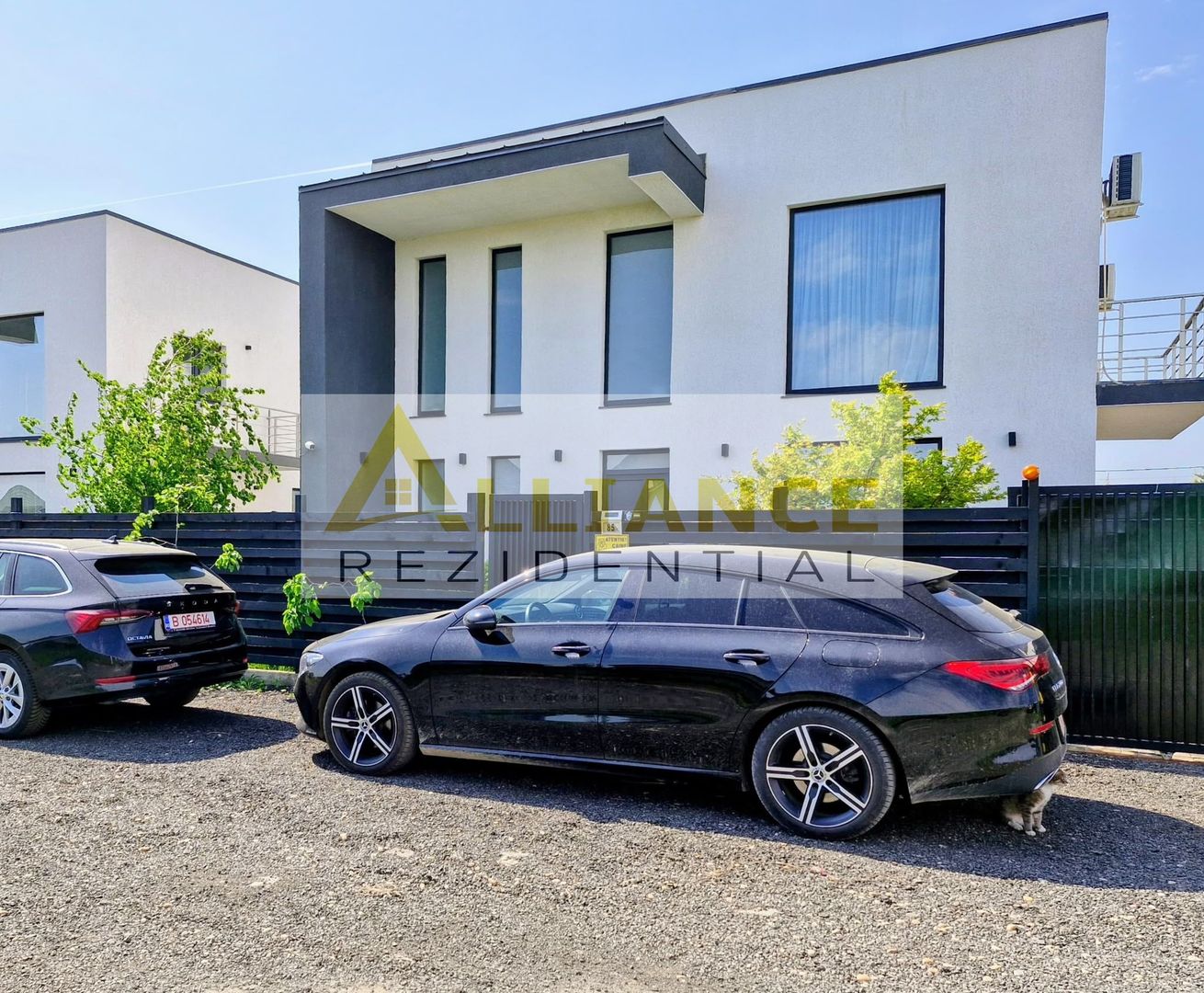 Vila individuala P+1E || 4 camere 2 bai || 420mp teren - Poză 1