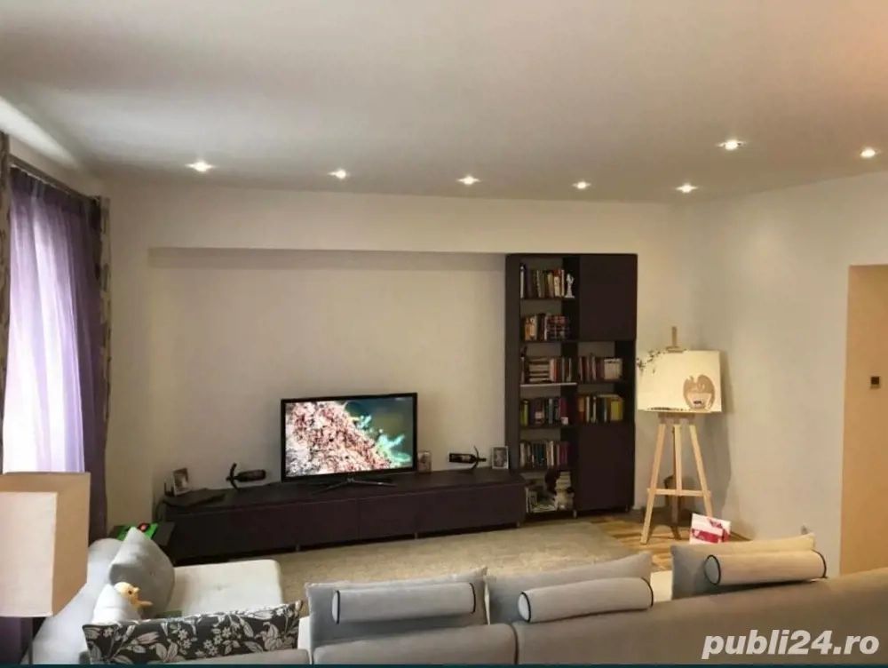 De Inchiriat Apartament 3 Camere Splaiul Unirii - Poză 1