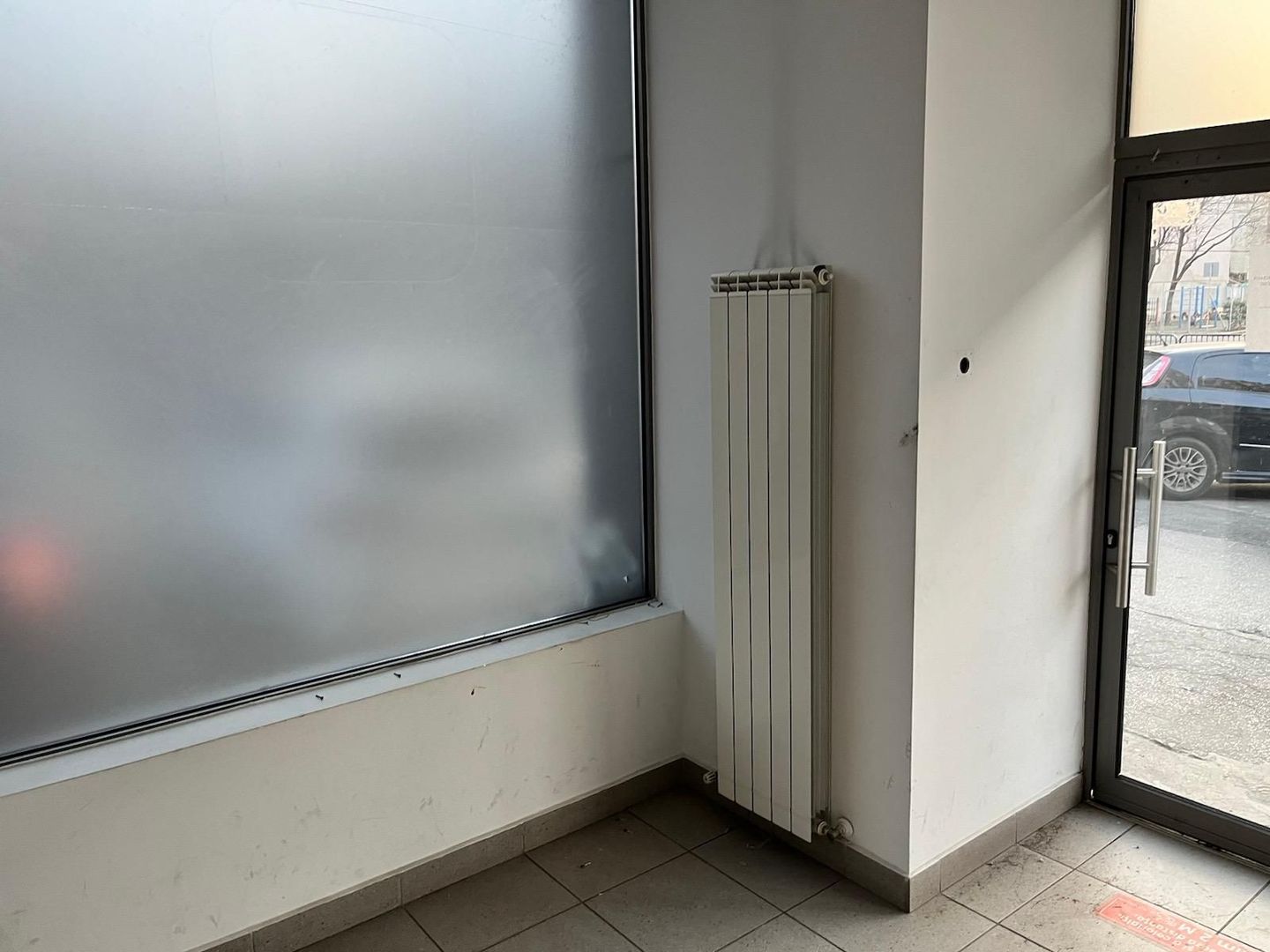 Spatiu comercial la artera - Poză 5