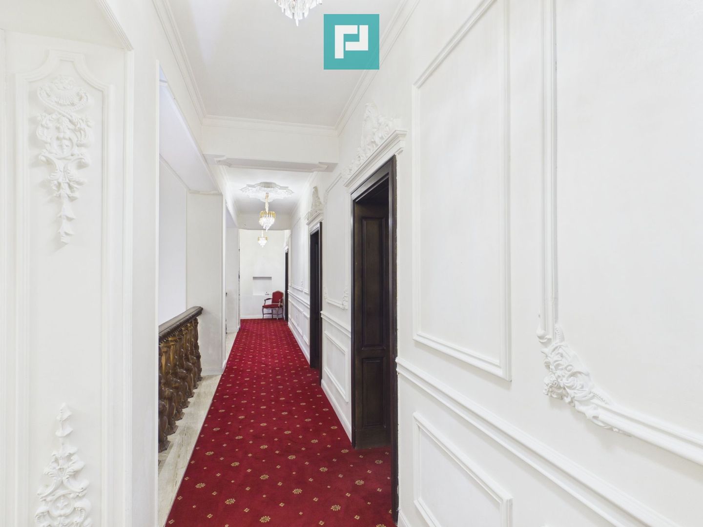 Proprietate Exclusivistă de Închiriat - Poză 14