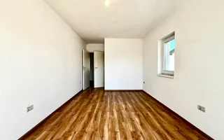 Duplex spațios și luminos | Giroc | Ideal locuință/ birou / grădiniță - Poză 18