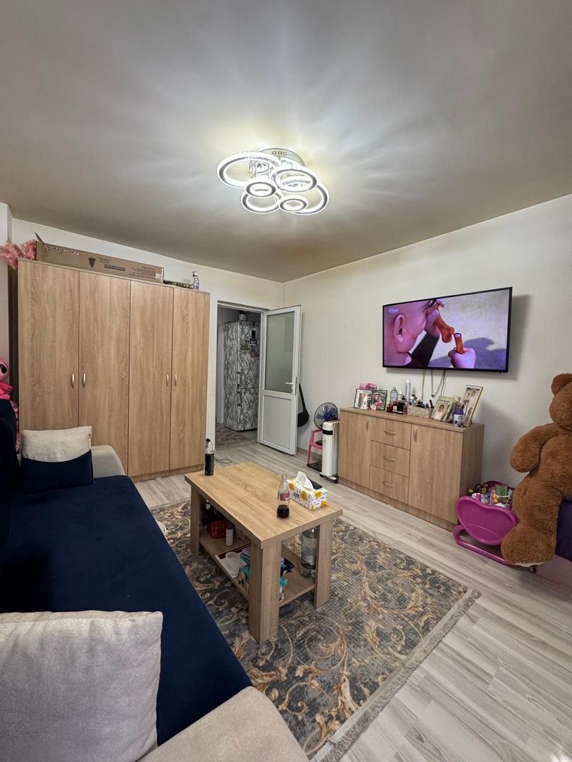 2 camere | Renovat | Apărătorii Patriei| etaj 2/4 | 40 mp| T738 - Poză 1