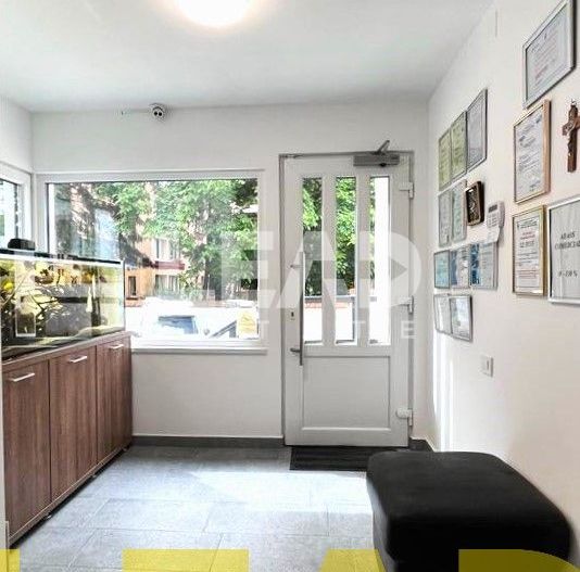 Casa renovata complet! 210 mp utili pe teren de 548 mp! - Poză 16