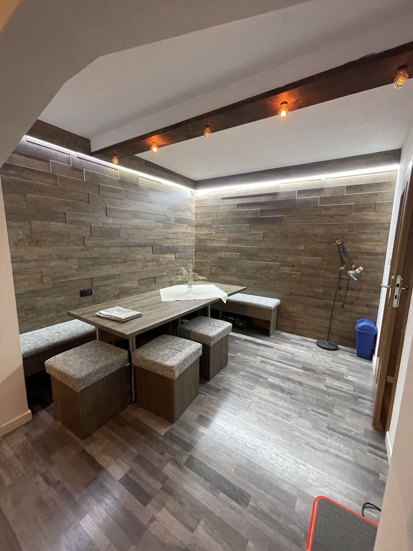 Casa S+P+E+M | 605 mp utili | 10 camere | 3 bucatarii | 4 bai | 3 terase | Garaj - Poză 31