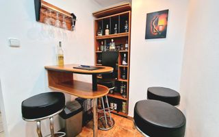 Apartament spatios cu 3 camere | Soarelui | Judetean - Poză 5