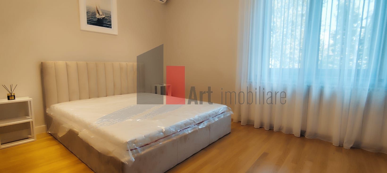 Apartament Piata Victoriei-Capitale, et.1 - Poză 3