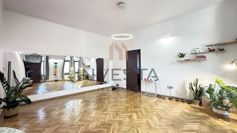 Oportunitate! Apartament cu 2 camere, Etaj intermediar, zona Centrala - Poză 2