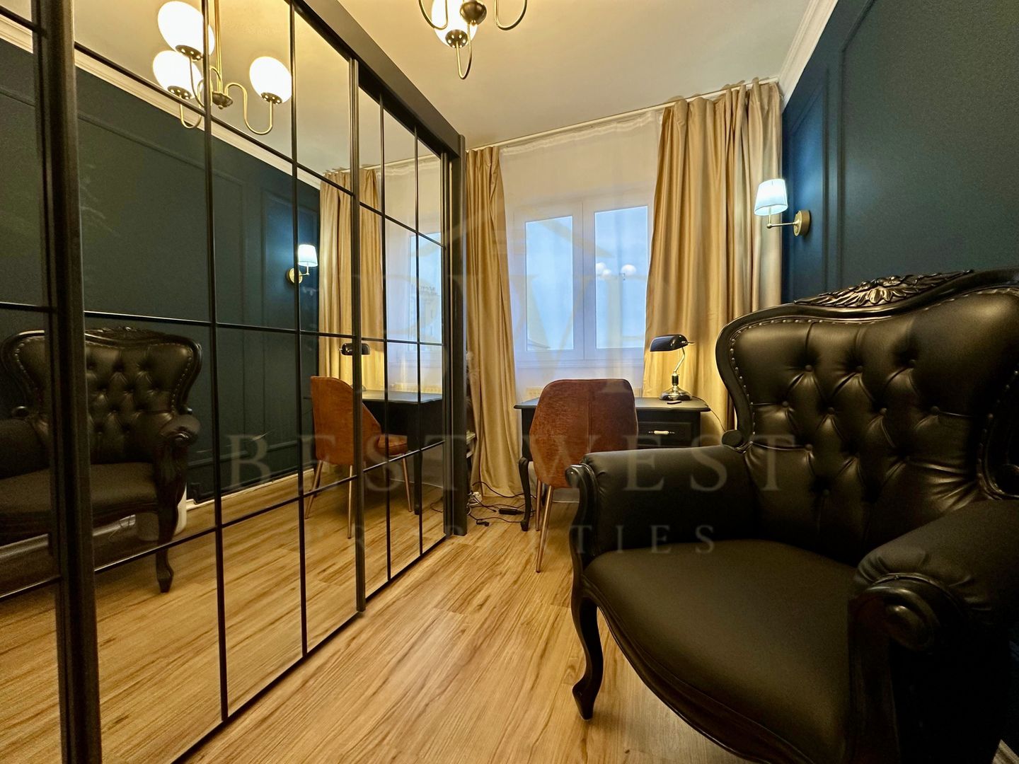 Apartament cu 3 camere, mobilat și utilat - zona Cetății - Poză 10