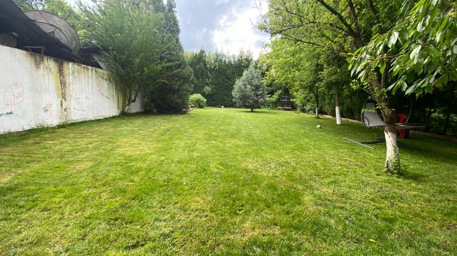 REȘEDINȚĂ EXCLUSIVISTĂ | 8 CAMERE | 4 BĂI | 2 LIVINGURI | TEREN 679 MP - Poză 4